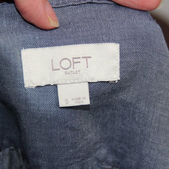 Ann Taylor Loft Chambray Blouse Flare Sleeve Bohemian Peasant Women's S - Picture 8 of 9